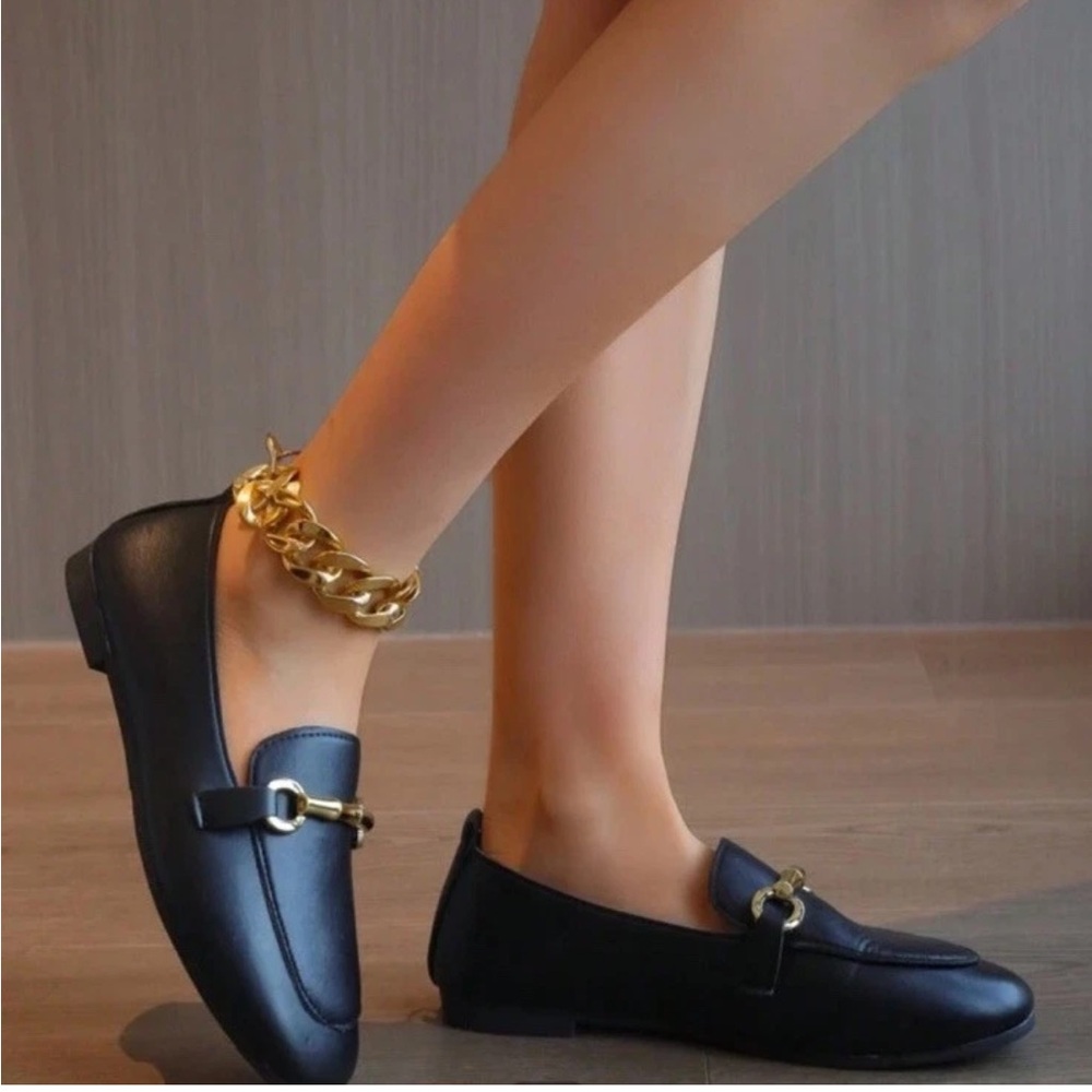 Classic Black Women's Loafers with Gold Bit Accent